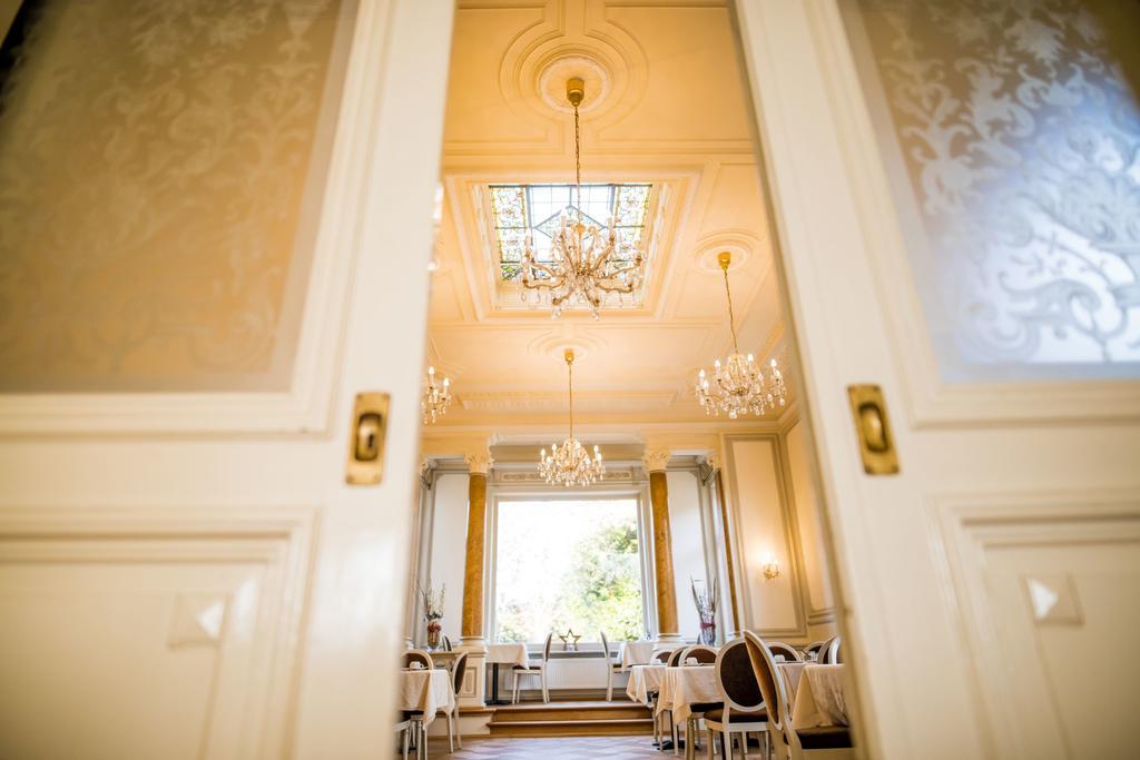 Parkhotel Tillmanns Эльтвилле Экстерьер фото